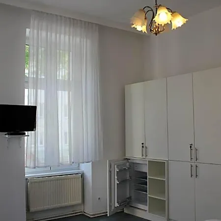 Arnes Hotel Vienna-3